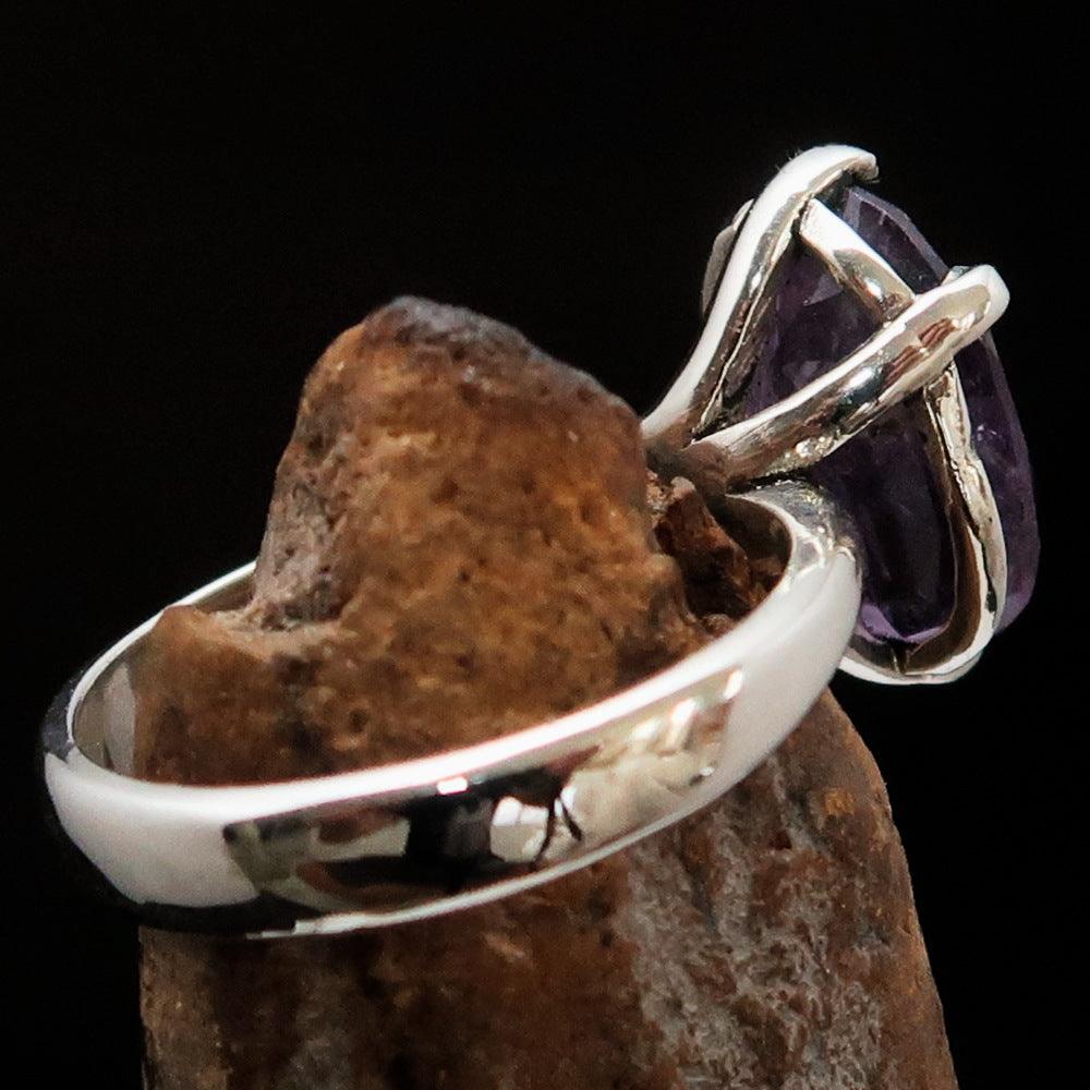 Purple Amethyst ring, Asymetric Sterling Silver Ring, Solitaire Ring, Amethyst Gemstone Ring, Amethyst Silver Ring, Gift for Her - Size 7
